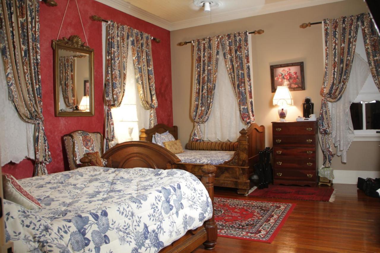 Flowertown Bed And Breakfast サマービル エクステリア 写真