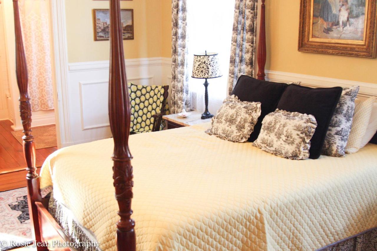 Flowertown Bed And Breakfast サマービル エクステリア 写真